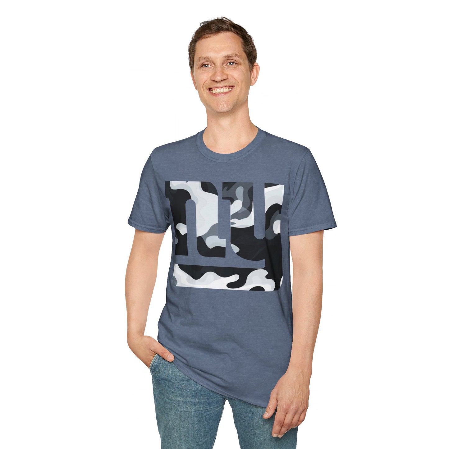 black camo Unisex Softstyle T-Shirt