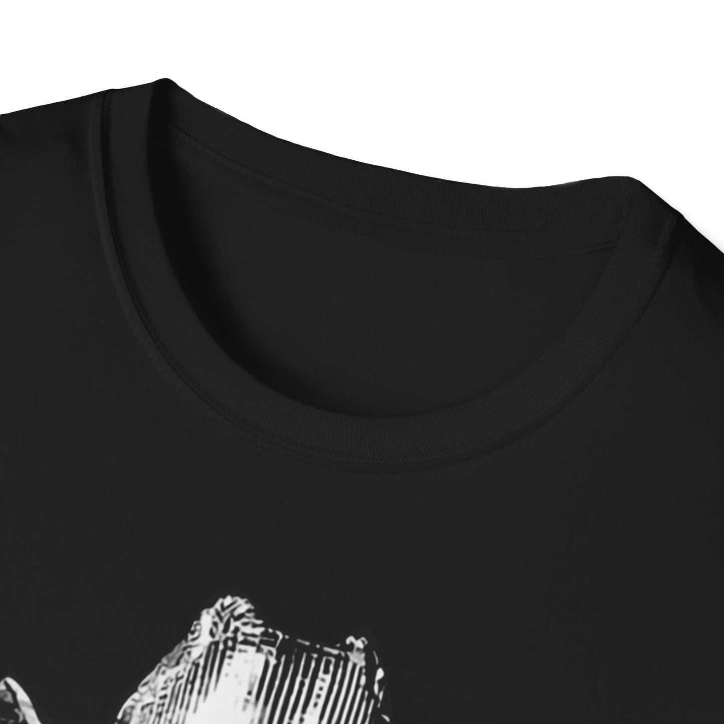 Queen in black & white Unisex Softstyle T-Shirt